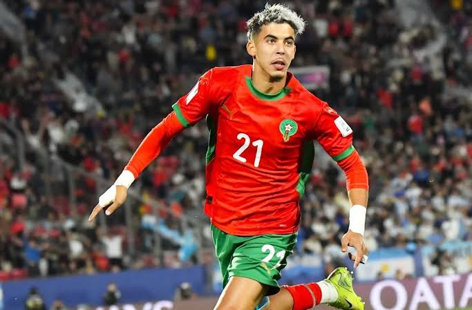 اتفاق مبدئي يقضي بانتقال النجم المغربي ياسر الزابيري لرين الفرنسي