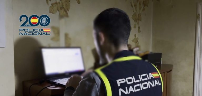 إسبانيا..تفكيك شبكة تبيع وثائق مزورة لتسوية أوضاع الإقامة بـ هويلفا ومدريد والجزيرة الخضراء
