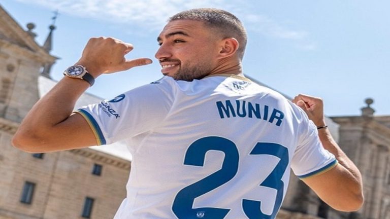 تداعيات الحرب.. منير الحدادي عالق في إيران