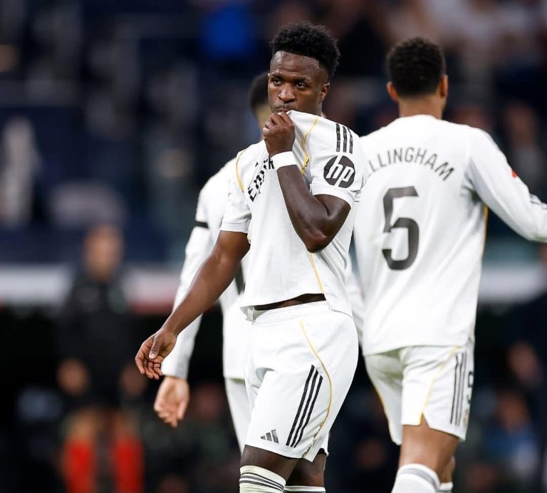 ريال مدريد يهزم ألافيس بصعوبة بالدوري الإسباني