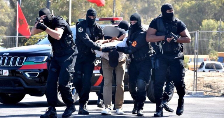 تنسيق أمني بطنجة ومراكش يطيح ب 11 شخصا يحملون جنسيات مزدوجة لتورطهم في قضايا جنائية خطيرة